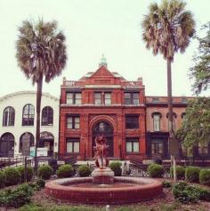The Cotton Exchange in Savannah. Photo by @Ale_Na_va.
