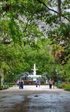 Explore the charming parks and squares that occur every few blocks in Savannah's Historic District.