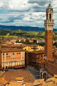 Piazza del Campo in Siena, Italy. I have an immense passion for Italian language! Last September I studied Italian language and culture at the Università per Stranieri di Siena! I go to Italy roughly every other year!