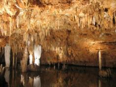 Meramec Caverns | Atlas Obscura