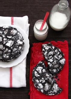 
                    
                        Chocolate Peppermint Crinkle
                    
                
