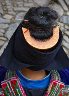 
                    
                        China | "Langde Miao woman's hair style, close up".  Kaili, Guizhou | ©Keren Su
                    
                