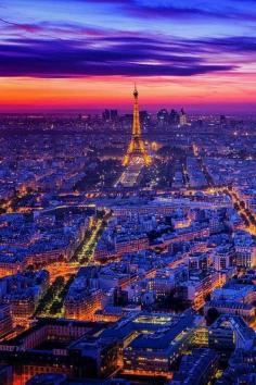 
                    
                        Paris
                    
                