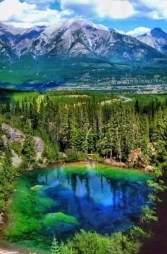 
                    
                        Grassi Lakes in Canmore, Alberta, Canada
                    
                