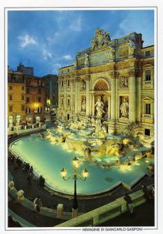 one of my favorite places in the world!  Fontana Di Trevi, Rome, Italy