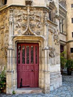 
                    
                        MUSÉE de CLUNY~ Museum of the Middle Ages. The museum of the Gallo-Roman baths and the Cluny Abbey, right in the heart of Paris.
                    
                