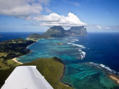 
                    
                        The Most Spectacularly Scenic Flights in Australia - Condé Nast Traveler
                    
                