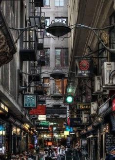 Centre Place Melbourne: it's like a cross between Hogwarts Train Station and Times Square ~ #Melbourne #Australia