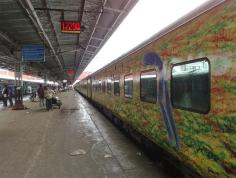 12 Railway Station With Good Food Service in India