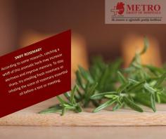 #Sniff Rosemary
According to some research, catching a whiff of this aromatic herb may increase alertness and improve memory. To stay sharp, try smelling fresh rosemary or inhaling the scent of rosemary essential oil before a test or meeting.
http://bit.ly/2lknlze