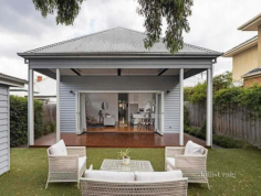 If 'you require Essendon home renovations and extensions, we're the team for you. We ensure we finish each project to the highest quality and craftsmanship standards. We provide exceptional service, transparency, and communication throughout the entire process, from the initial consultation to the final walkthrough.
